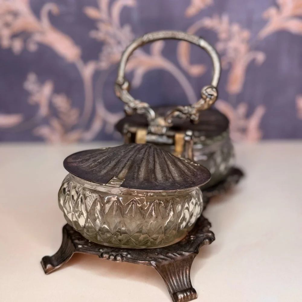 Antique 1900s Shell Shaped Silver Toned Double Salt Cellar with Cut Glass READ